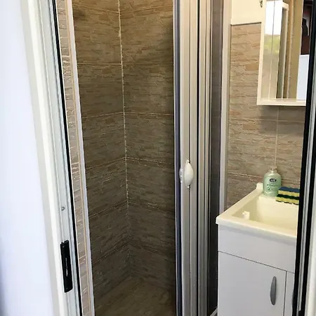 Camera Torre Dell'Orso 3*