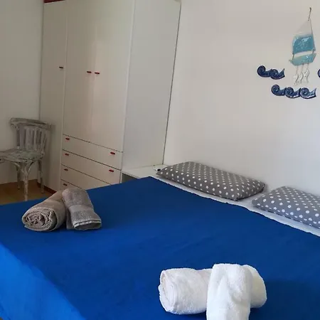 Camera Torre Dell'Orso Pensión 3*